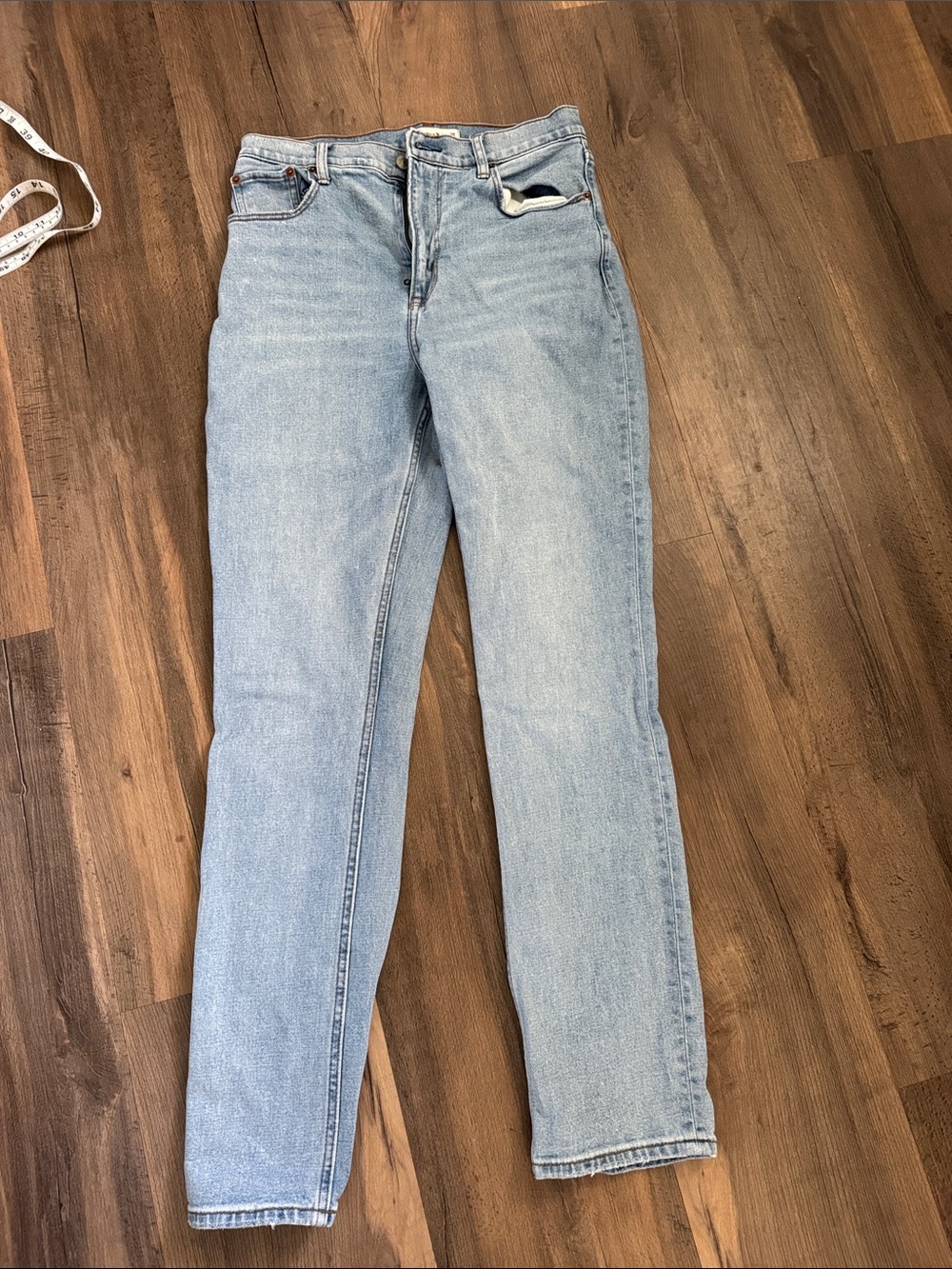 Abercrombie 90’s Slim Straight Ultra High Rise